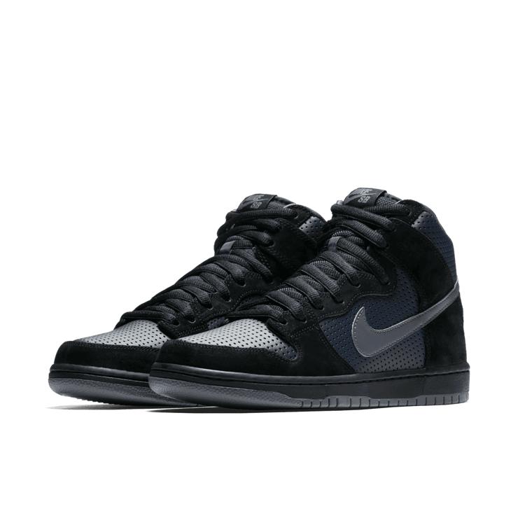 Nike SB Dunk High Gino Iannucci Angle 2