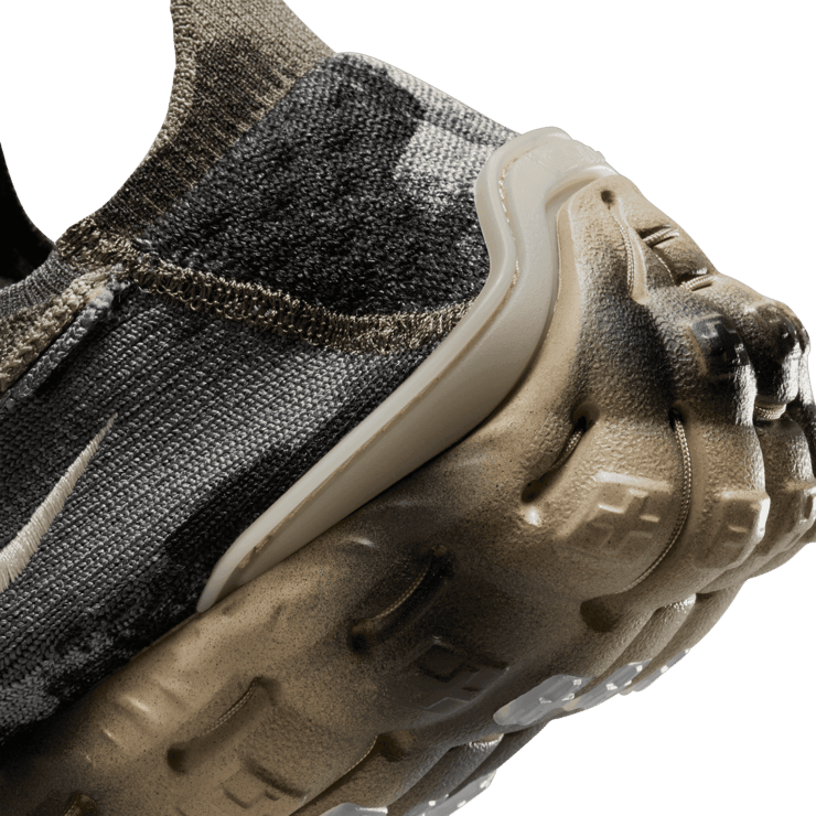 Nike ISPA Mindbody Khaki Brown Angle 5