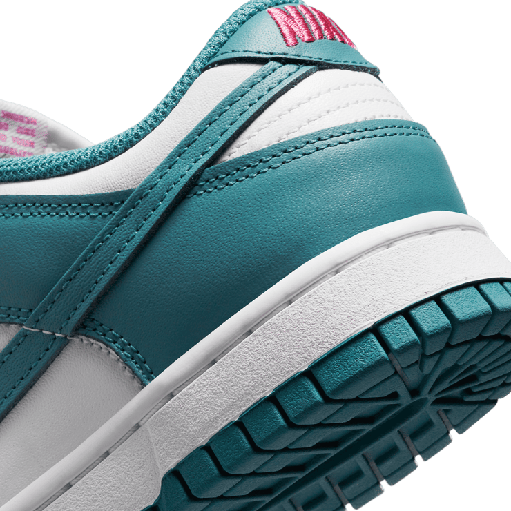 Nike Dunk Low Noise Aqua (W) Angle 5