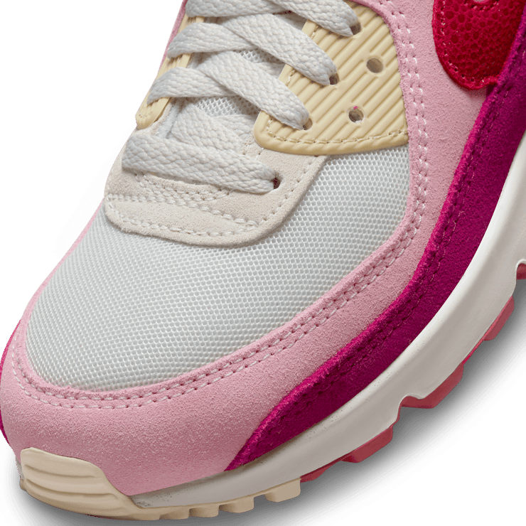 Nike Air Max 90 Valentine's Day (W) Angle 4