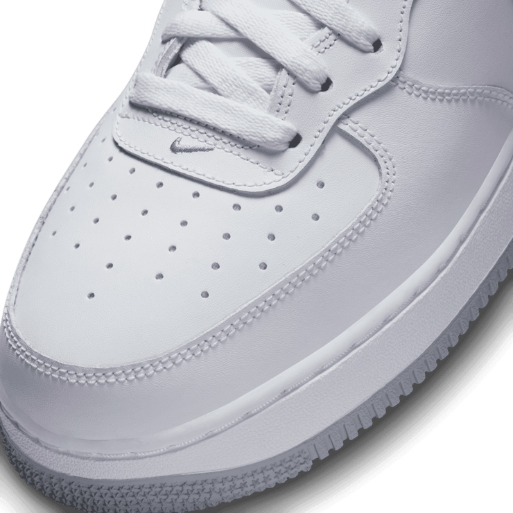 Nike Air Force 1 Mid White Wolf Grey Angle 5