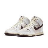 Nike Dunk High Light Orewood Brown (W) Angle 2