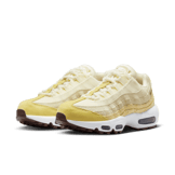 Nike Air Max 95 Alabaster (W) Angle 2
