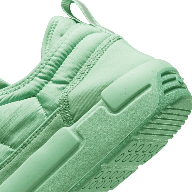 Nike Offline Pack Enamel Green Angle 5