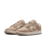 Nike Dunk Low Sanddrift Hemp (W) Angle 2