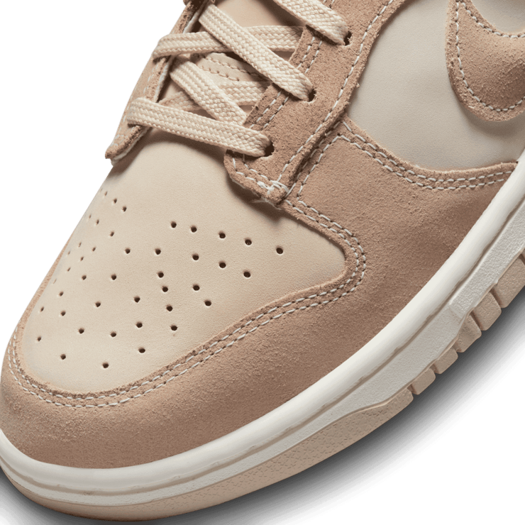 Nike Dunk Low Sanddrift Hemp (W) Angle 4