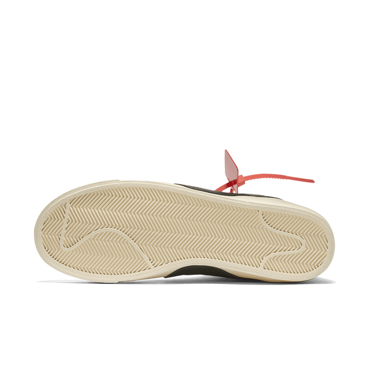 Nike Blazer Mid Off-White Angle 0