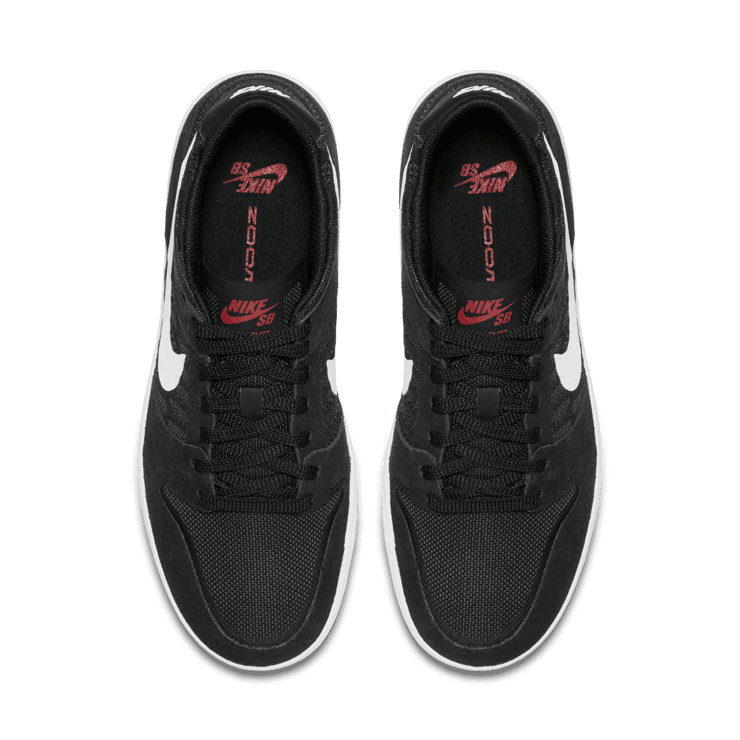 Nike SB Zoom Dunk Low Black White Gum Angle 3