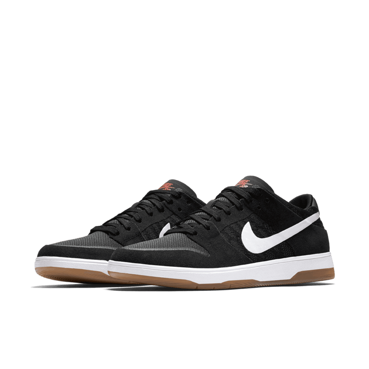 Nike SB Zoom Dunk Low Black White Gum Angle 4