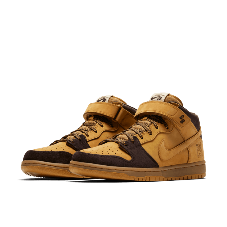 Nike SB Dunk Mid Lewis Marnell Angle 2