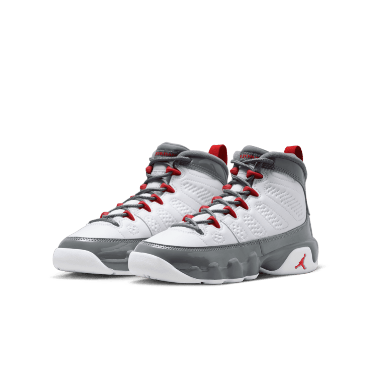 Air Jordan 9 Fire Red (GS) Angle 2