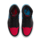 Air Jordan 1 Retro High OG UNC To Chi Leather (W) Angle 1