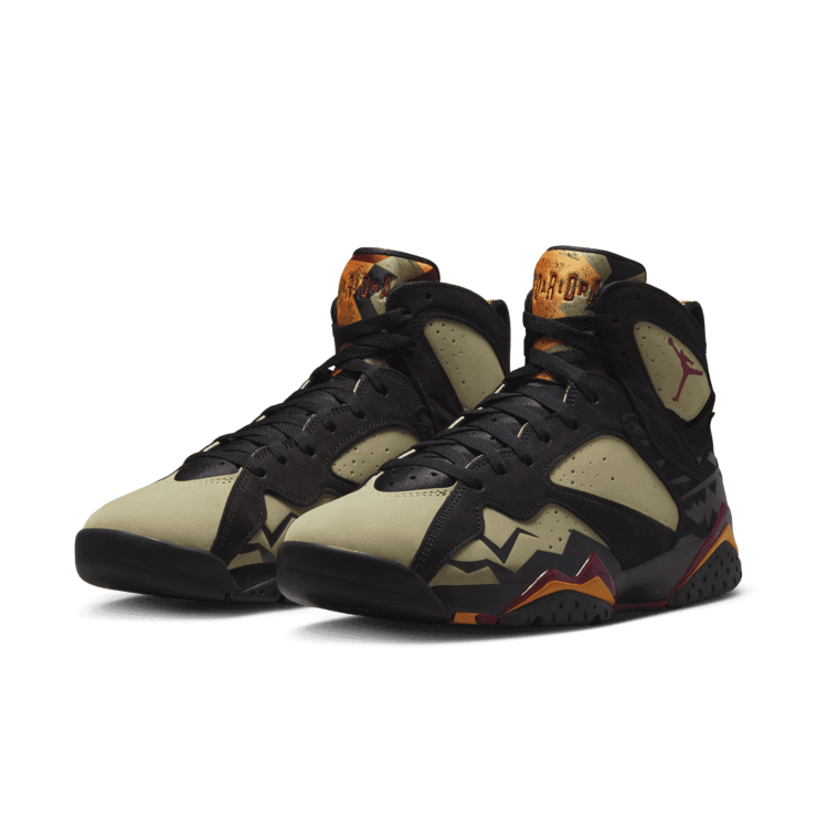 Air Jordan 7 Retro SE Black Olive Angle 2