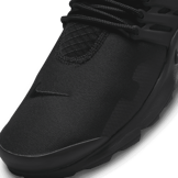 Nike Air Presto Mid Utility Triple Black Angle 4