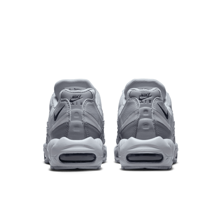 Nike Air Max 95 Wolf Grey Midnight Navy Angle 3