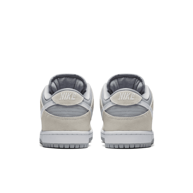 Nike SB Dunk Low Summit White Wolf Grey Angle 3