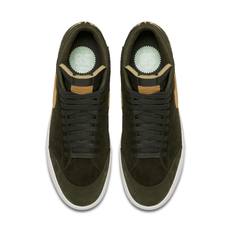 Nike SB Blazer Mid We Club 58 Angle 1