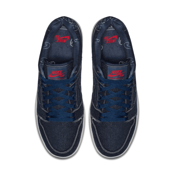 Nike SB Air Force 2 Low Rivals Pack (West) Angle 1