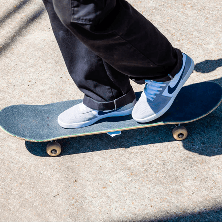 Nike SB Team Classic Wolf Grey Blue Void Angle 4