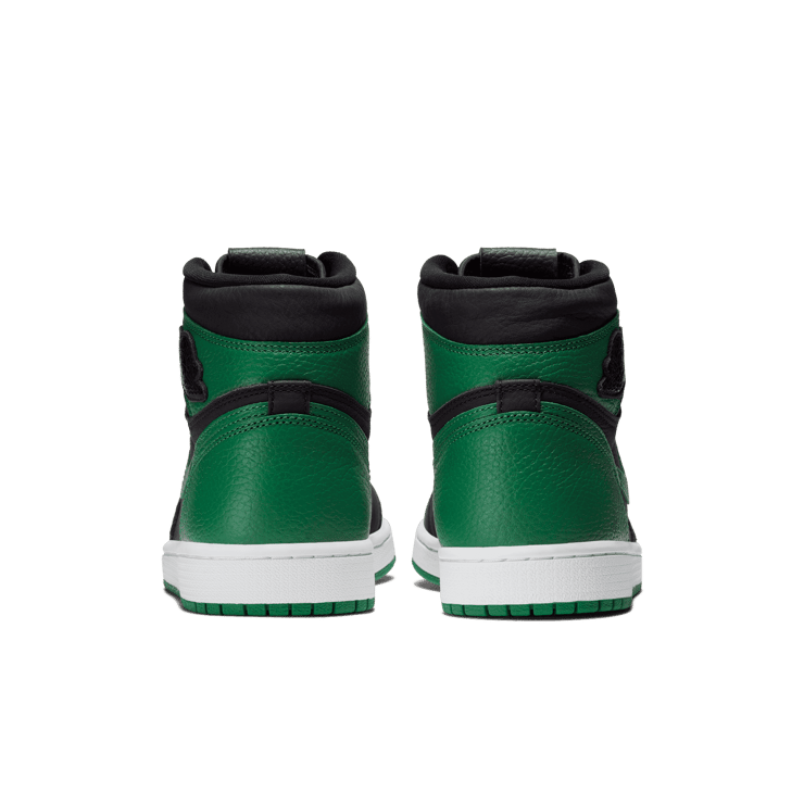 Air Jordan 1 Retro High OG Pine Green Angle 3