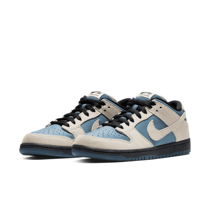 スニーカー Nike SB Dunk Low Light Cream Thunderstorm Nike SB Dunk Low Light Cream Thunderstorm - BQ6817-200