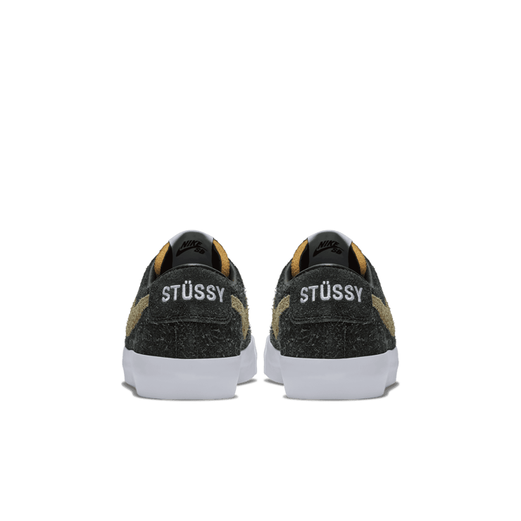 Nike SB Zoom Blazer Low Stussy Angle 3