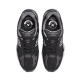New Balance 991 Made In England Black Angle 1