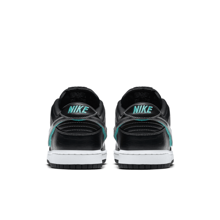 Nike SB Dunk Low Diamond Supply Co Black Diamond Angle 3