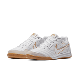 Nike SB Gato White Metallic Gold Angle 2