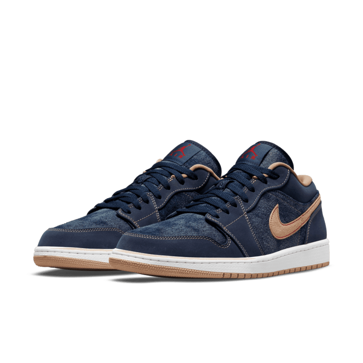 Jordan 1 Low SE Denim Angle 2