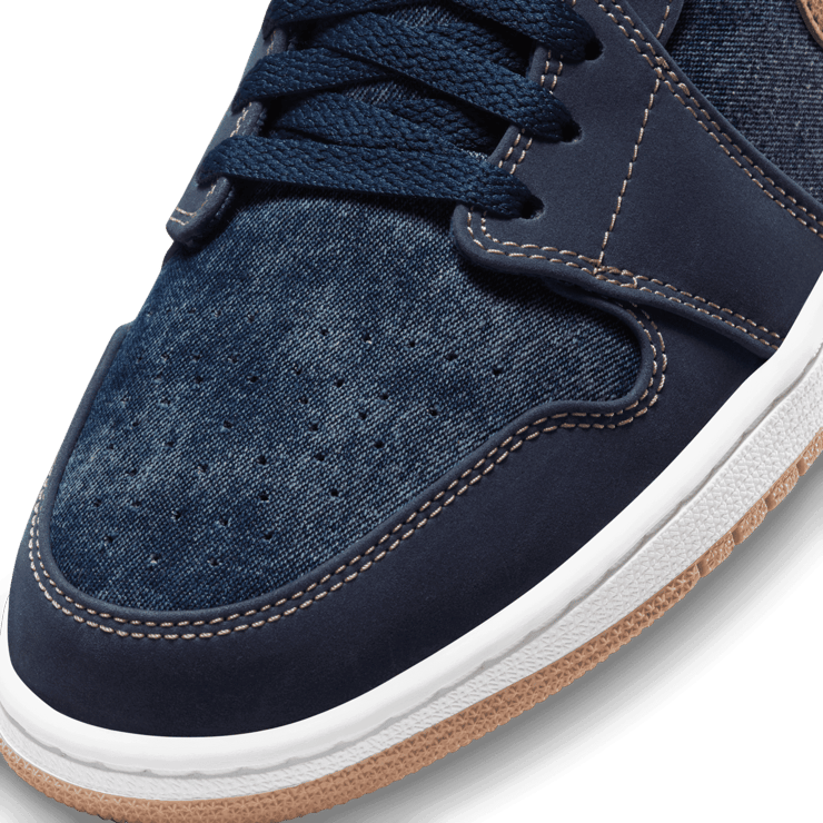 Jordan 1 Low SE Denim Angle 4