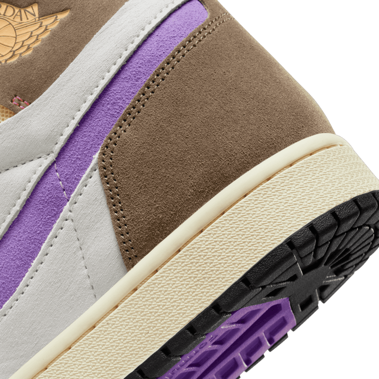 Air Jordan 1 High Zoom CMFT 2 Palomino Wild Berry Angle 5