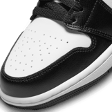 Air Jordan 1 Low Panda (W) Angle 4