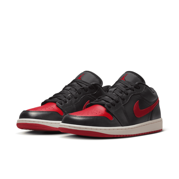 Air Jordan 1 Low Bred Sail (W) Angle 3