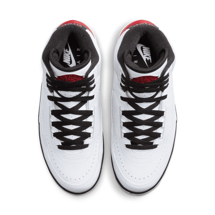 Air Jordan 2 Retro OG (W) Angle 1