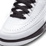 Air Jordan 2 Retro OG (W) Angle 4