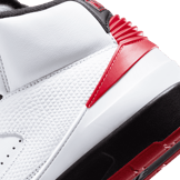 Air Jordan 2 Retro OG (W) Angle 5