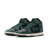Nike Dunk High Premium Black Faded Spruce Angle 2