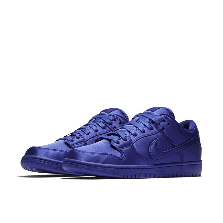 Nike SB Dunk Low NBA Deep Royal Blue Angle 2