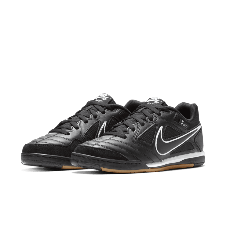 Nike SB Gato Black White Gum Angle 2