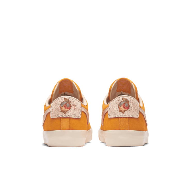 Nike SB Blazer Low GT Bruised Peach Angle 3