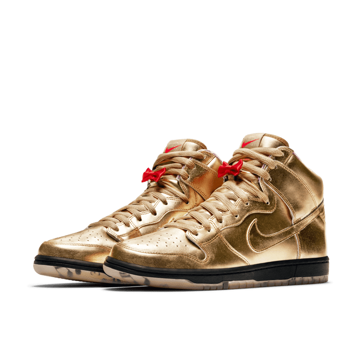 Nike SB Dunk High Humidity Angle 2