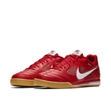 Nike SB Gato Supreme Red Angle 2