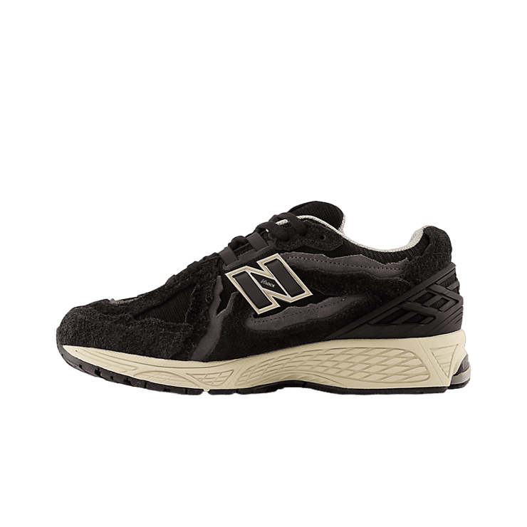 New Balance 1906D Protection Pack Black Angle 0