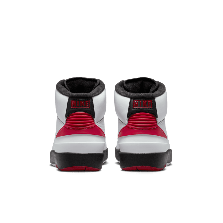 Air Jordan 2 Retro OG (GS) Angle 3