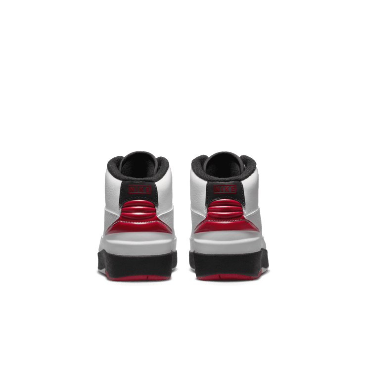 Air Jordan 2 Retro OG (PS) Angle 3