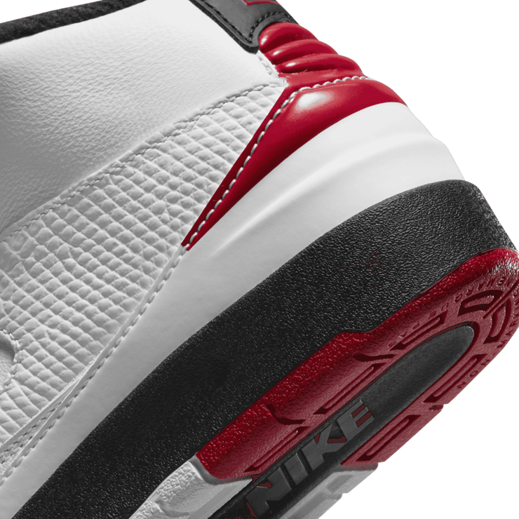 Air Jordan 2 Retro OG (PS) Angle 5