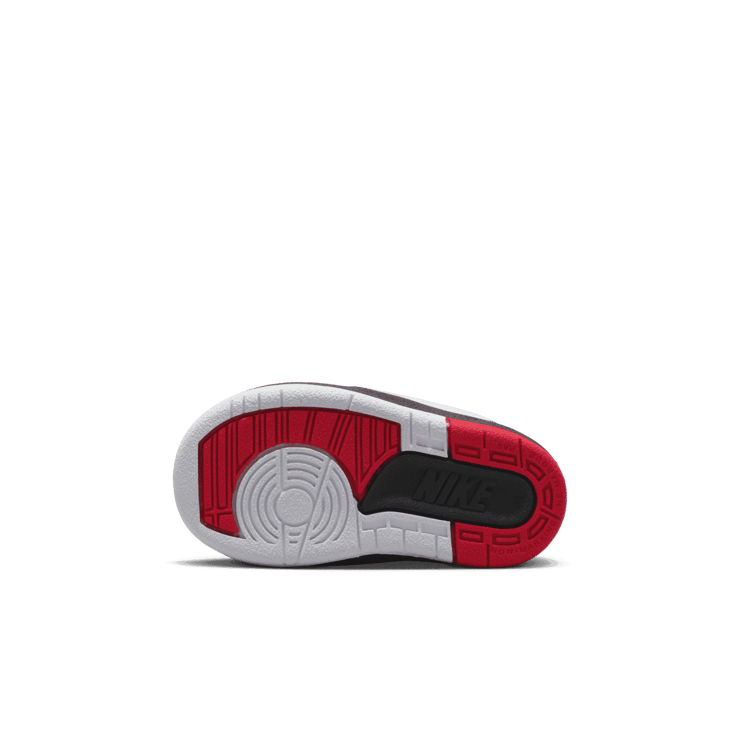 Air Jordan 2 Retro OG (TD) Angle 0