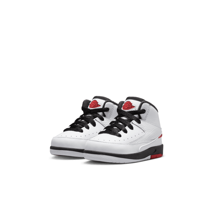 Air Jordan 2 Retro OG (TD) Angle 2