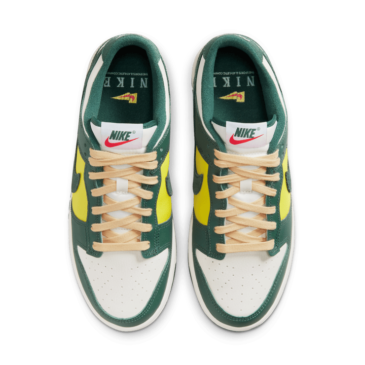 Nike Dunk Low Noble Green Angle 1